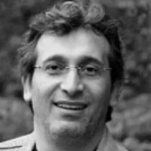 Hakan Yaman (Romancı)