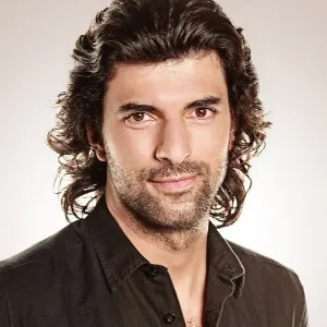 Engin Akyürek (Oyuncu)