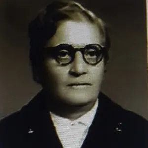Nakiye Elgün