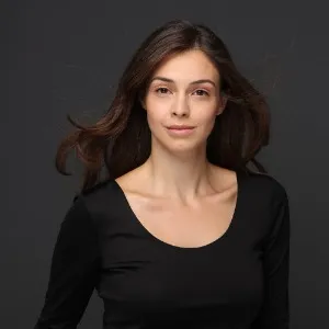 Hazal Aracı