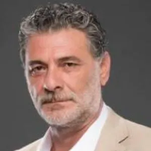 Özcan Varaylı