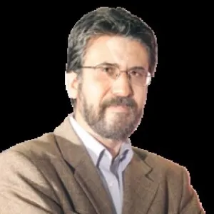 Akif Emre