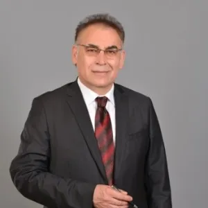 Yücel Menekşe