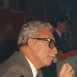 Niyazi Onal
