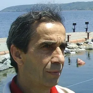 İzzet Harun Akçay
