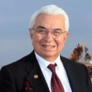 Nahit Menteşe