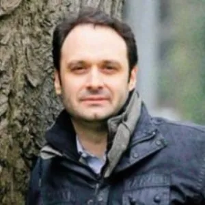 Tolga Örnek