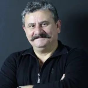 Necat Bayar