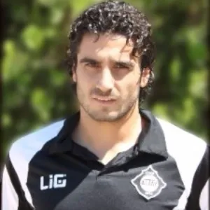 Nezir Özer