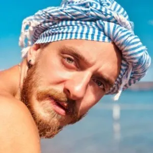 Enes Külahçı