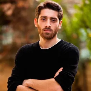 Bora Akkaş