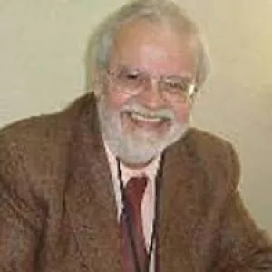 İskender Öksüz