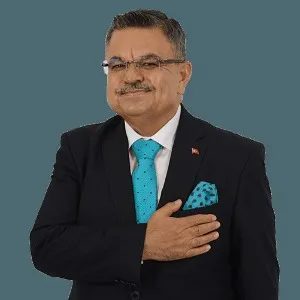 Selim Yağcı