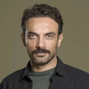 Uğur Aslan (Oyuncu)