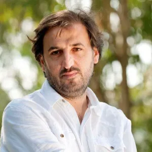 Özcan Alper