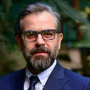 Yurdaer Okur