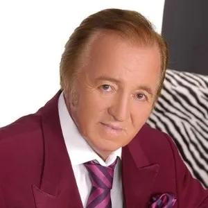 Suat Sayın