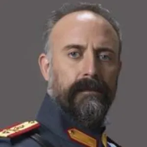 Halit Ergenç