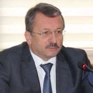 İmdat Sütlüoğlu