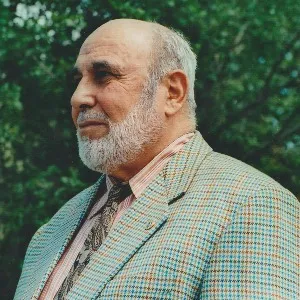 Nuri Yazar