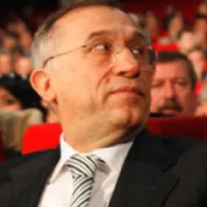 Ziya Halis