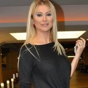 Songül Karlı