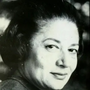 Nezihe Araz