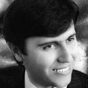 Adem Durmuş (Yazar)