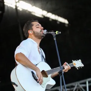 Emir Can İğrek