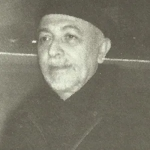 Avni Engüllü