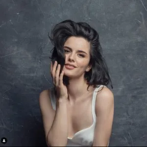 Hande Elaman