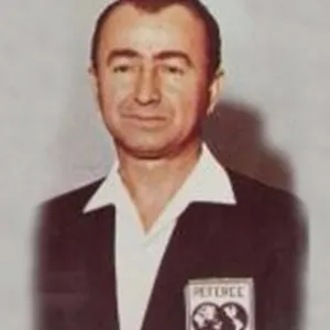 Cezmi Başar