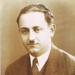 Namdar Rahmi Karatay