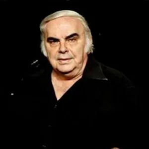 Enis Fosforoğlu