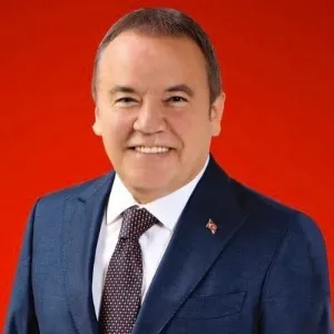 Muhittin Böcek