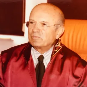Kâmil Uğurlu