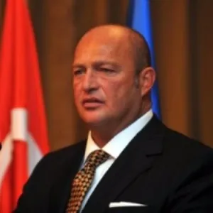 Mustafa Koç