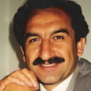 Ayhan Gülsoy