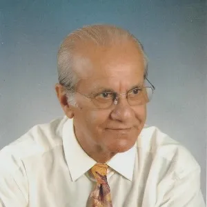 İsmet Kemal Karadayı