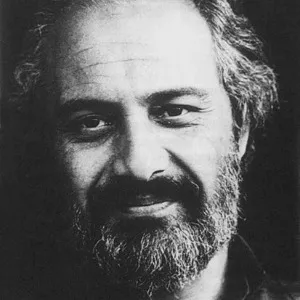 Enis Batur