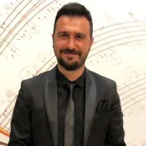 Ertan Erşan