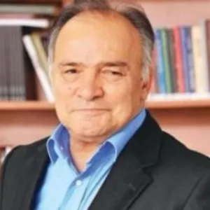 Avni Özgürel