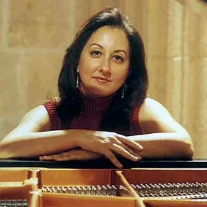 Aslı Giray Raman