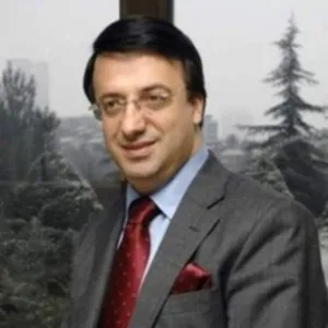Kayhan Türkmenoğlu