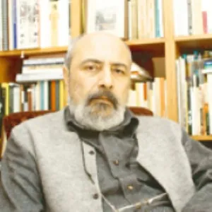 Enis Batur