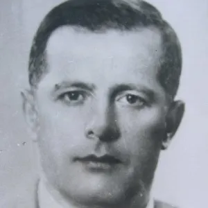 Ekrem Anıt