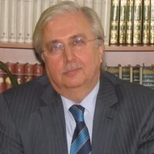 İlhan Kutluer
