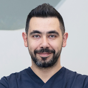 Özer Erik