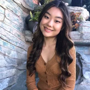 Victoria Grace