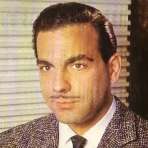 Ayhan Işık